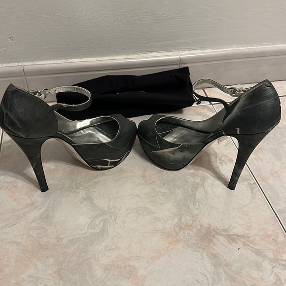 Aldo Collection- Platform Heels - Picture 5 of 10